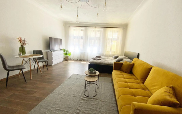 Kovarik Apartments I