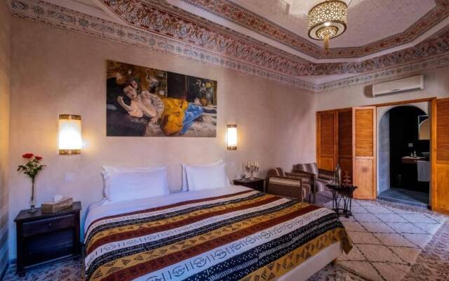Riad AZAD