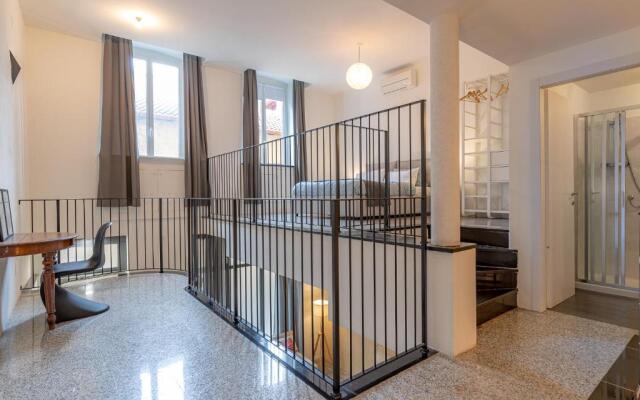 Moderno Loft a due passi dal lago