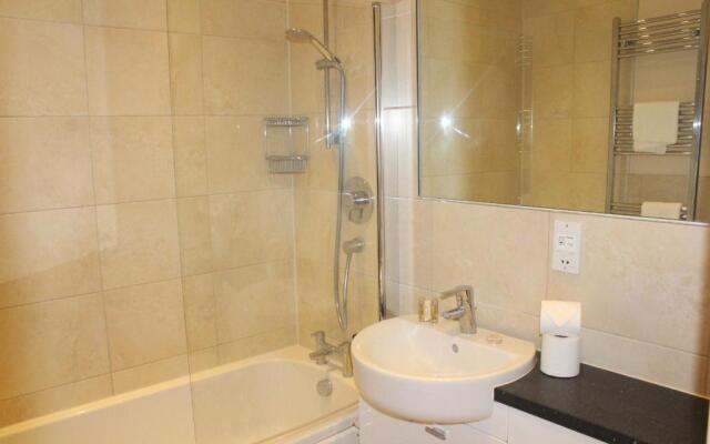Beautiful 2 bedroom apartment in central Bath