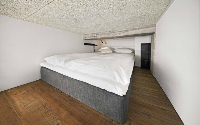Living Suites