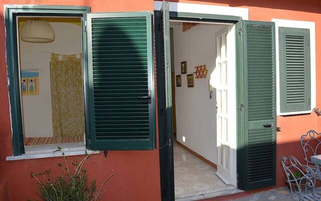 Economy Apartment In Sant'angelo - Casa Di Iorio