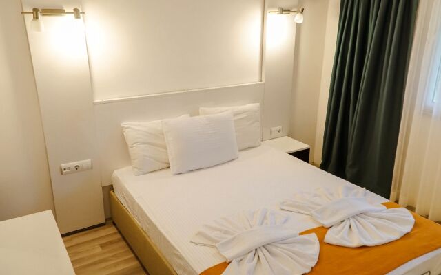 Lemon Garden Boutique Hotel