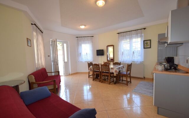 Apartments Frane