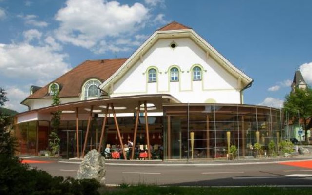 Krainer Hotel Restaurant Cafe