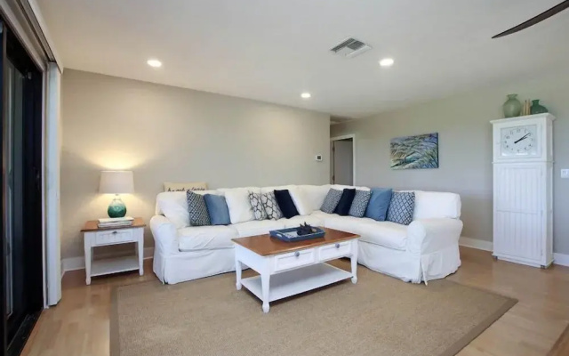 South Seas Beach House 22