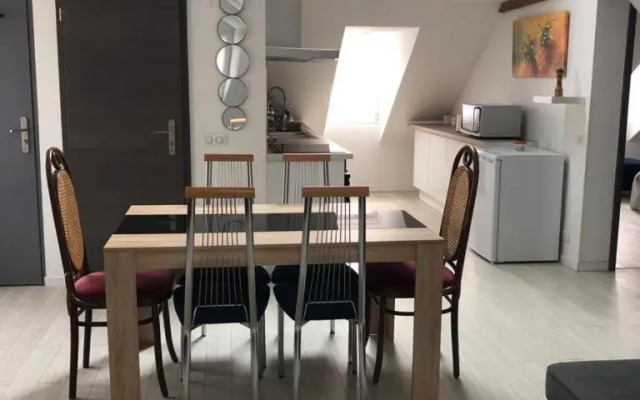 Deluxe Design - City Center Cosy Apartments