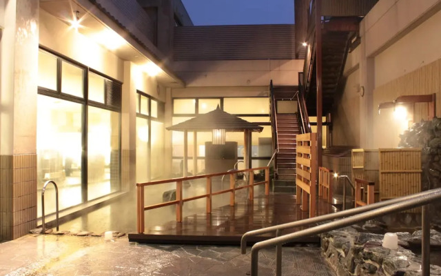 Laxio Inn