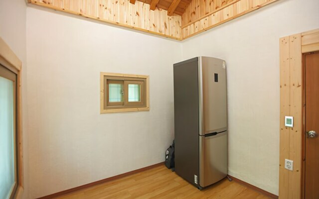 Gapyeong Piano Pension