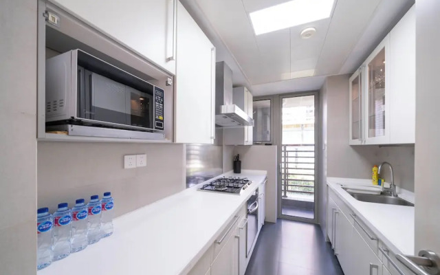 Tyms Stylish 3BR 2BA Apt Xuhui Center