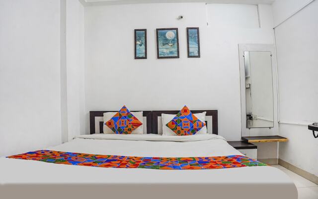 FabHotel The Vinayak