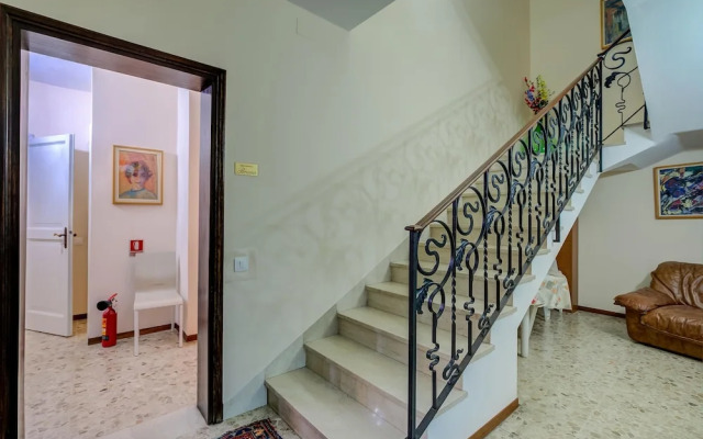 Villa Alberti 900m From Garda Lake