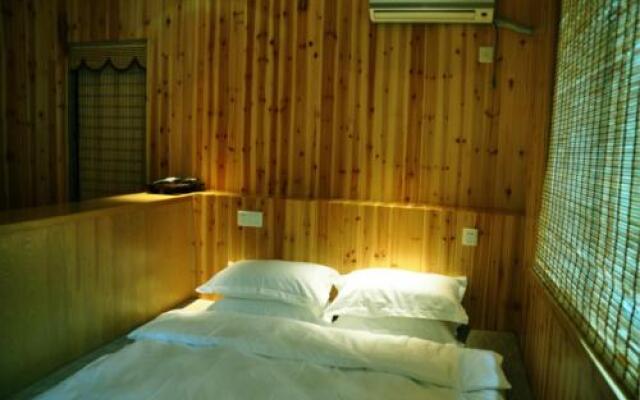 Qiandaohu Qinglu Inn