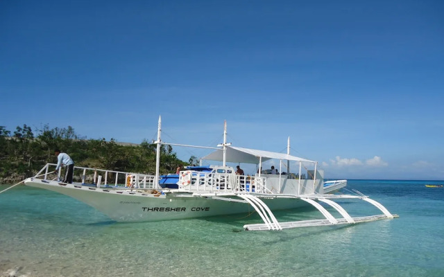 Thresher Cove Dive Resort