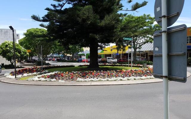 Whakatane Hotel