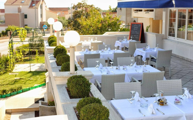 Hotel Mediteran