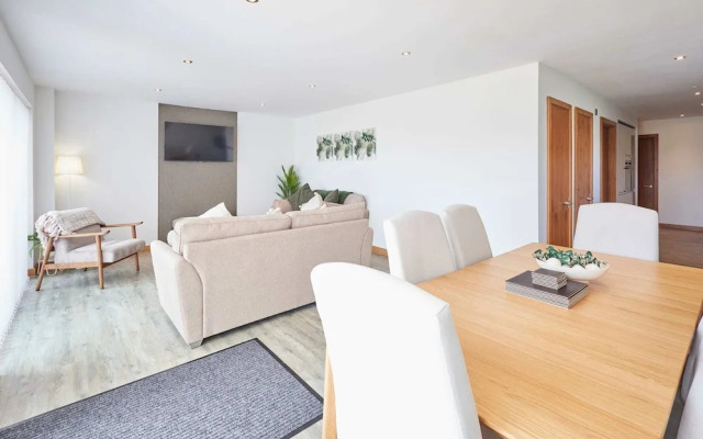 Host Stay Dalby Lodge