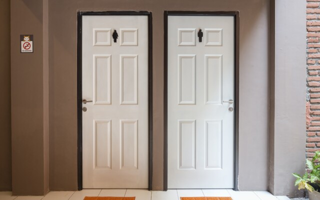 RedDoorz Hostel near Malang Train Station 3