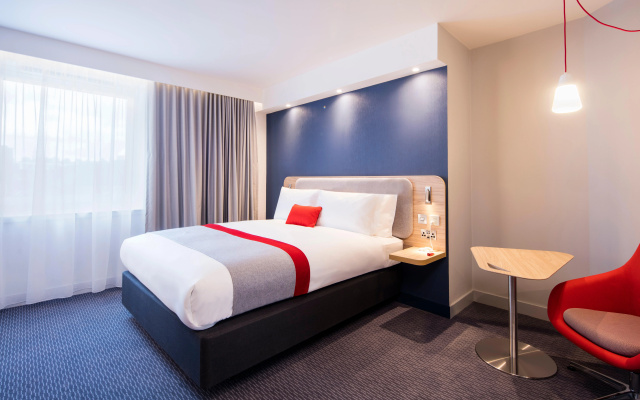 Holiday Inn Express Dublin City Centre by IHG - Image 3