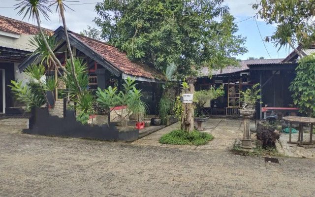 OYO 91179 Hotel Lagalleria