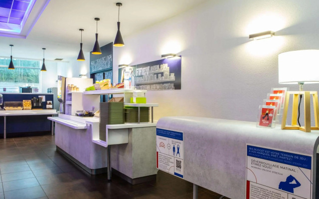 ibis budget Paris Porte de Montmartre Hotel