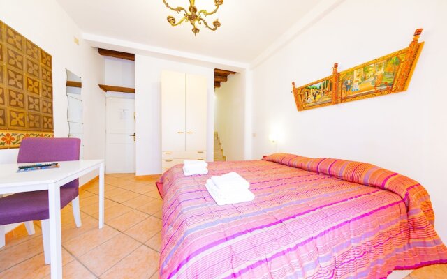 Artista Con Terrazzino