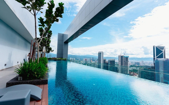 Royce KLCC Kuala Lumpur City Centre by Dormeo Destinations