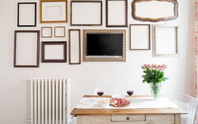 L'8 Boutique Apartments