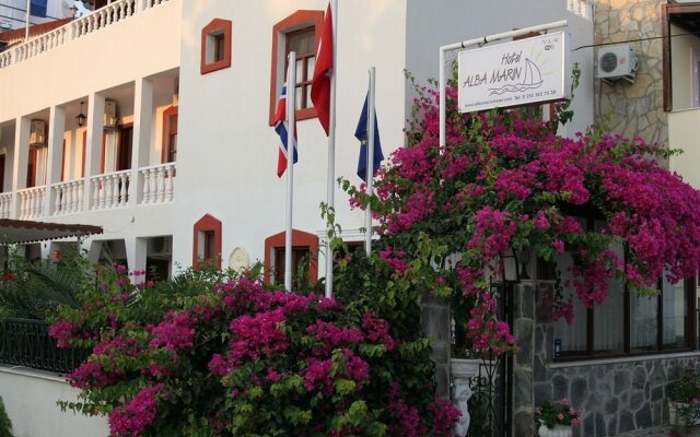 Alba Marin Hotel