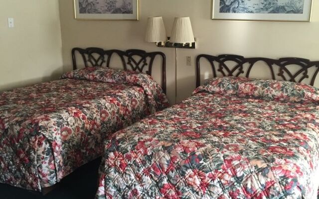 Red Carpet Inn Piqua