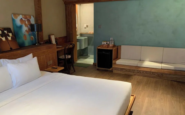 The Pink Boutique Hotel