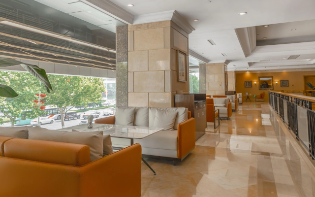 Crowne Plaza Hotel Qingdao by IHG – Lobby – Qingdao