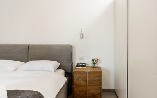 1Bd W/Balcony Near Rothchild By Sea N' Rent
