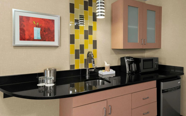 Cambria Hotel Columbus - Polaris