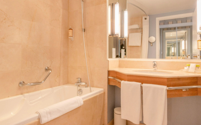 Holiday Inn Nice-Port St Laurent by IHG