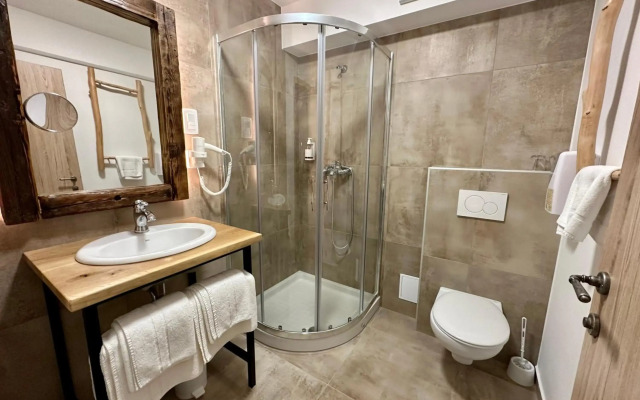 Hotel Ribno