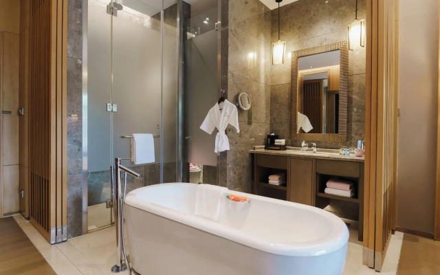 Sheraton Grand Hangzhou Wetland Park Resort