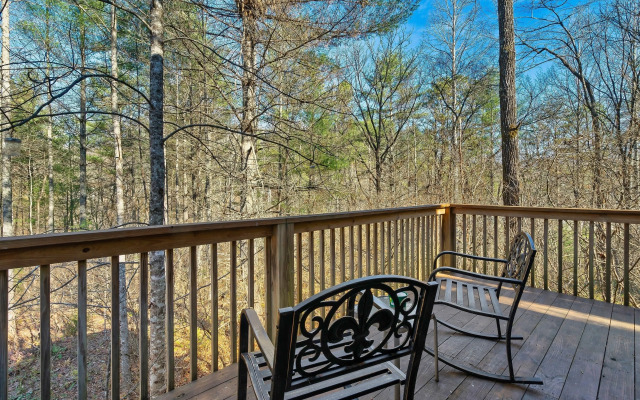 Rivers Edge Treehouses