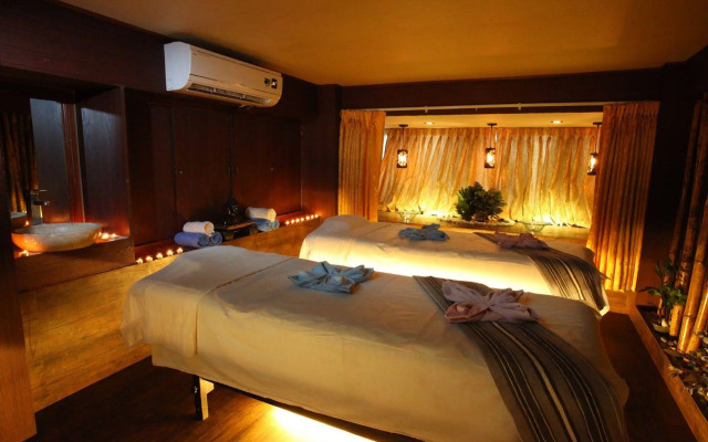 FabExpress Ocean Residency, Colva