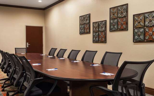 Baymont by Wyndham Wichita Falls