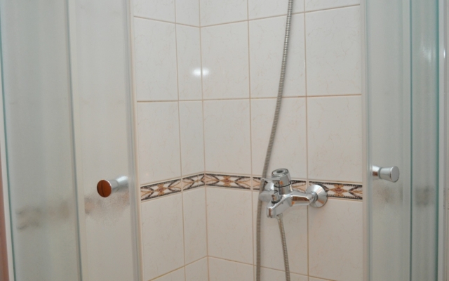 Room Ljuba - 130 meter from sea R7 Makarska, Riviera Makarska