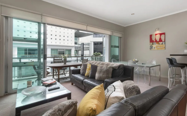 Perfect Location, Viaduct Harbour CBD