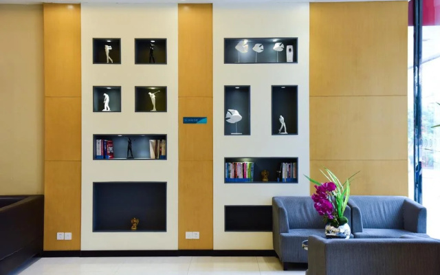 City Comfort Inn Qinzhou Wal-mart