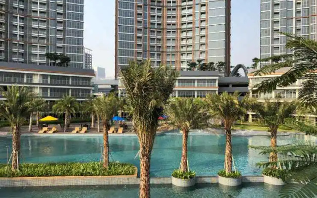 Gold Coast PIK Sea View Apartments by LongeSuites