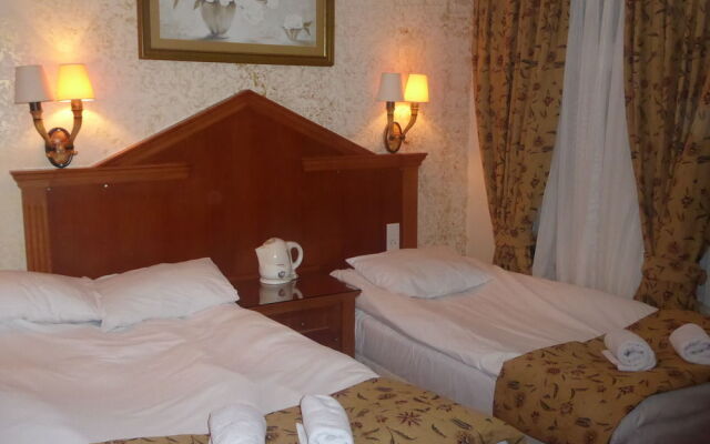 K Royal Hotel Old City