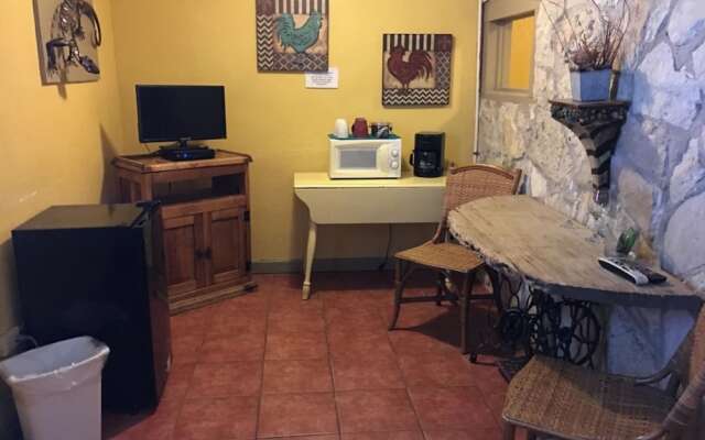 The Leakey Inn by CMD