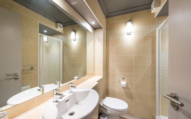 Fountain Court Apartments - Grove