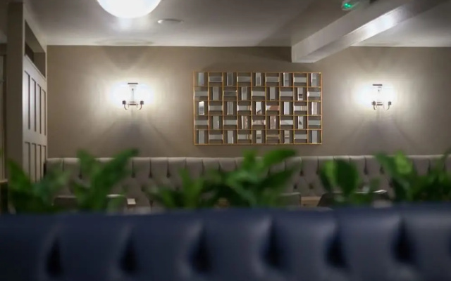 The Falcon Hotel & Restaurant
