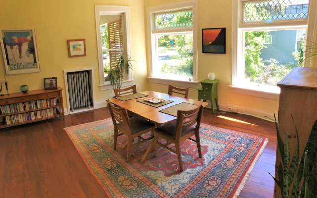 Completely Updated Victorian-style Home Near Downtown