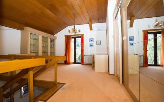Apartment Macan